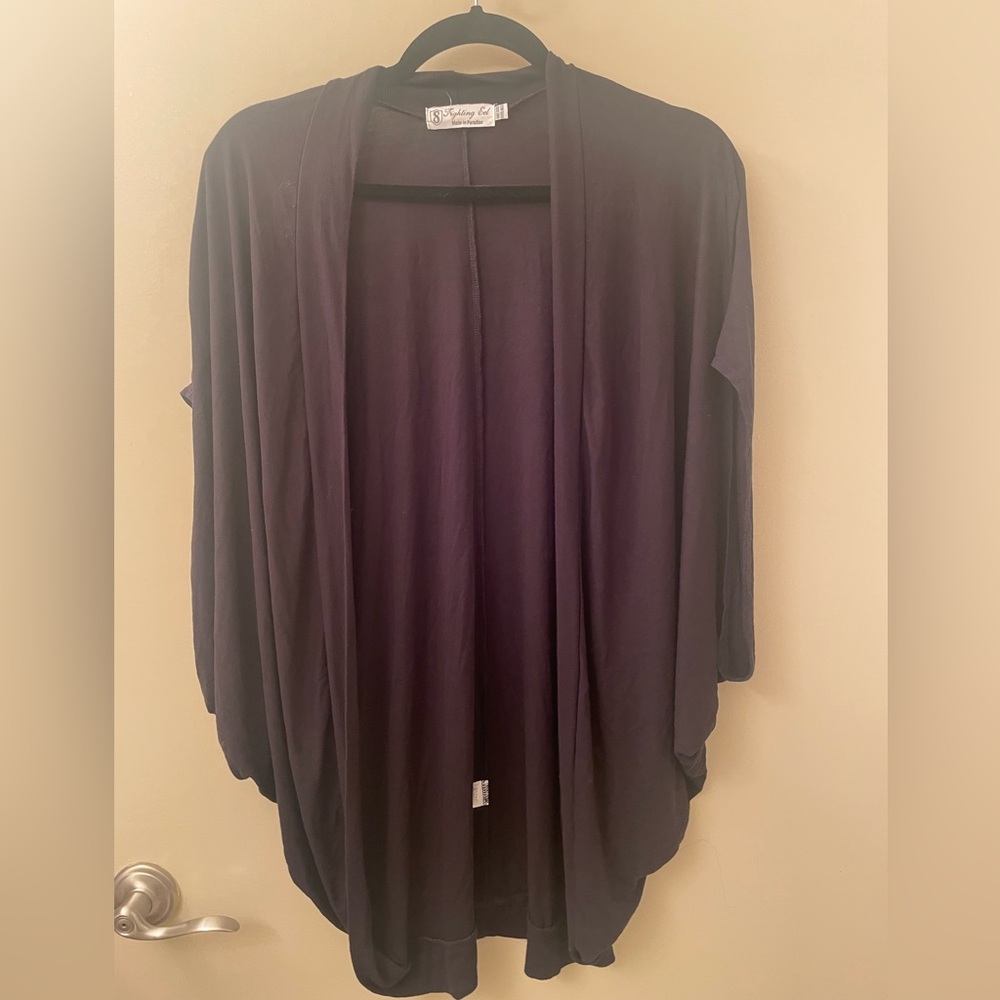 Fighting Eel Sleeveless Cardigan